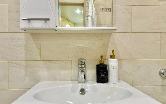 Квартира Уютная двушка-студия в доме бизнес класса