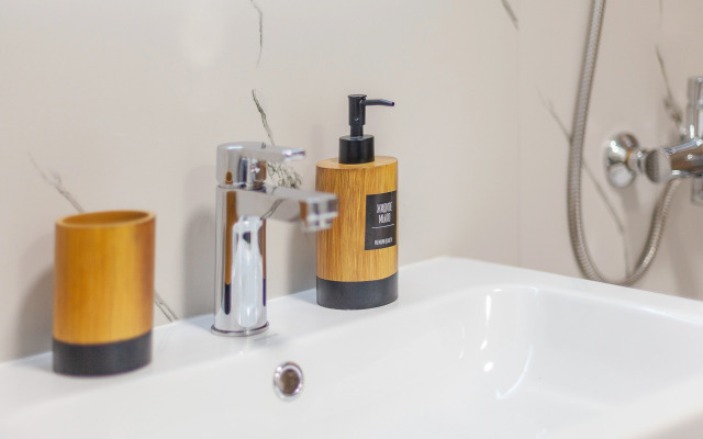 Апартаменты Золото в Новой Самаре