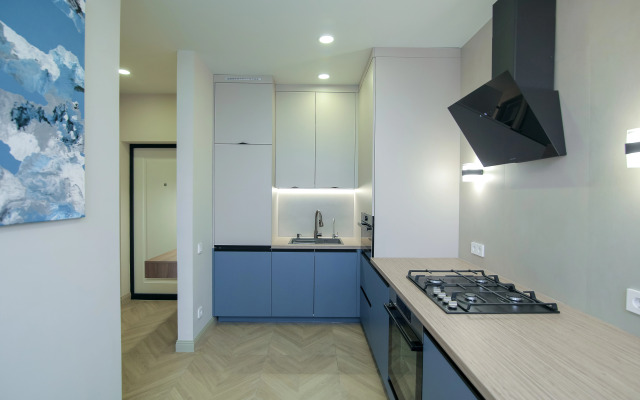 Yevrodvukhkomnatnaya S Sovremennym Remontom Flat
