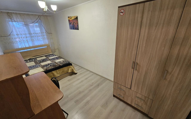 L.V.Hotels na Oruzheynoy 1 Flat
