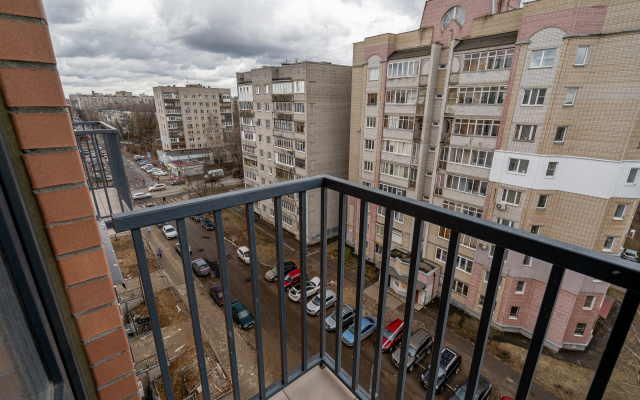 1 V Samom Tsentre Yaroslavlya Flat