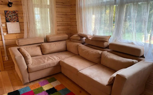 Частный дом 2-х комнатный 90 м²