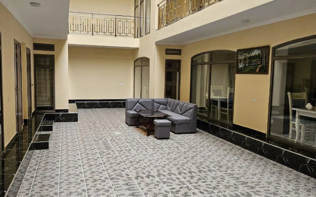 Hotel Sokin Palace