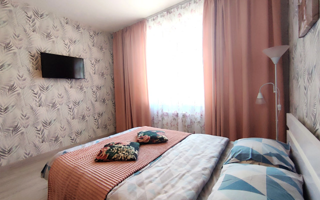 Квартира Народная 30А "ЦВЕТЫ"