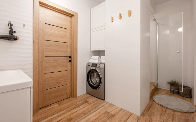 Апартаменты Red Apartments Светлана Парк Фрея