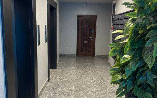 Апартаменты 105 около арбата с видом на горы