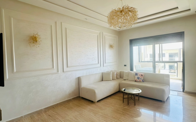 Апартаменты Luxe Haven Tamaris