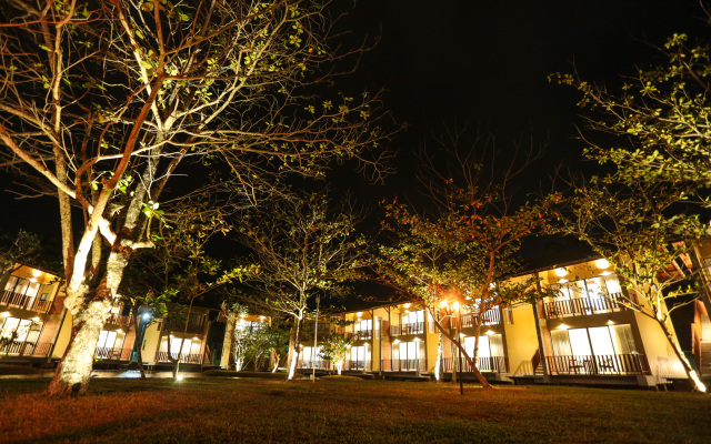 South Lake Resort - Koggala Hotel