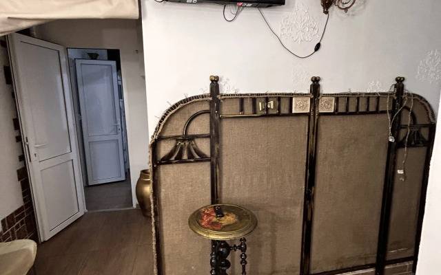 Квартира Лофт на Набережной c Отдельным Входом и 2-мя Санузлами