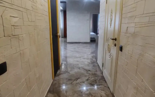Banya V Tsentre Tyumeni Private House