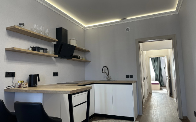 Квартира "Эленика" в Махачкале с видом на озеро и мечеть