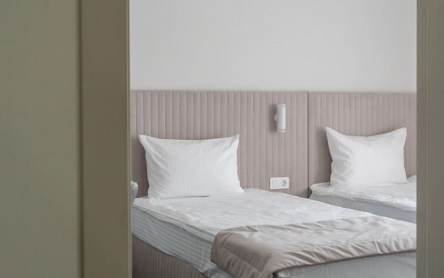 Апартаменты на Коммуны 2