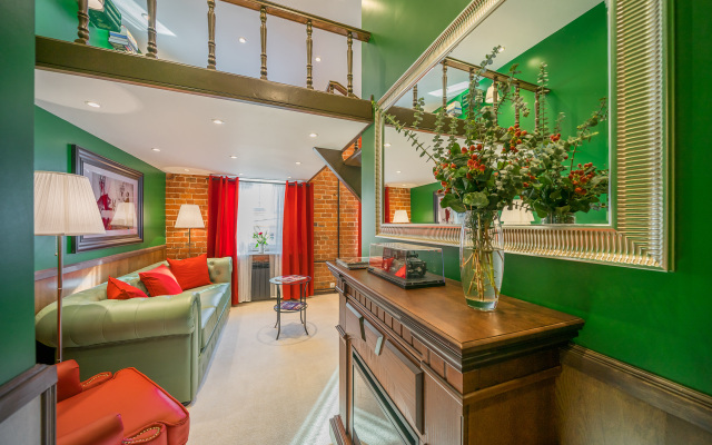 Мама Ро Студия №21 Британская