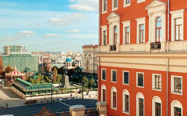 Апартаменты с видом на Мэрию и Тверскую площадь