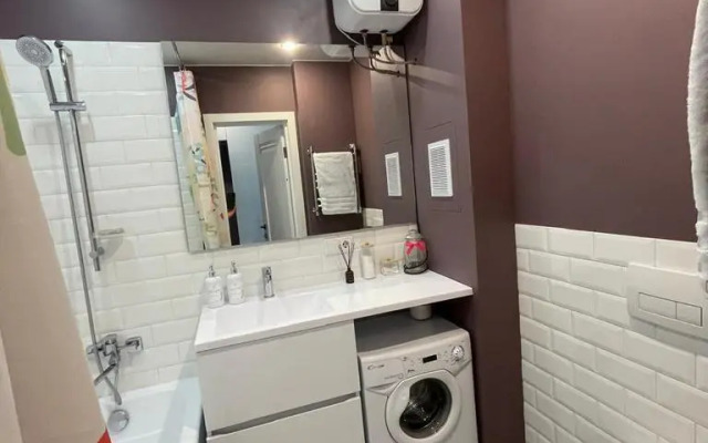 Na Bulvare Aleksandra Grina 2k1 Apartments