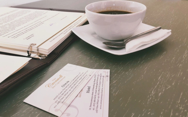 Отель Cronwell Inn Стремянная