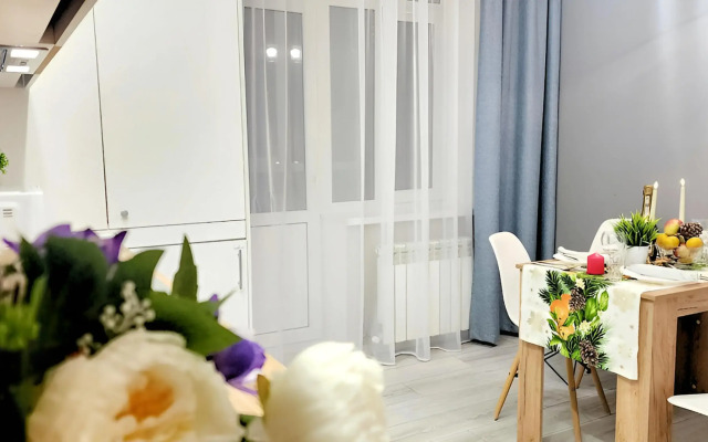 Квартира Двухкомнатная с Видом на Площадь