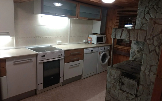 Гостевой Lом Lake House