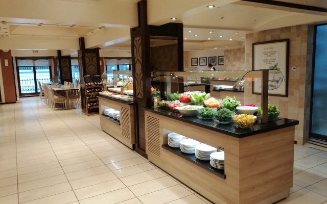 IRIS Hotel&Spa