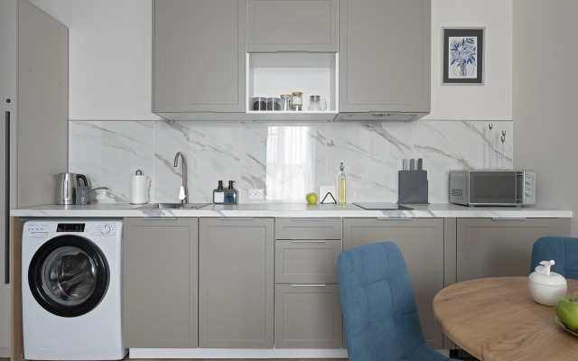 Akcent Flat
