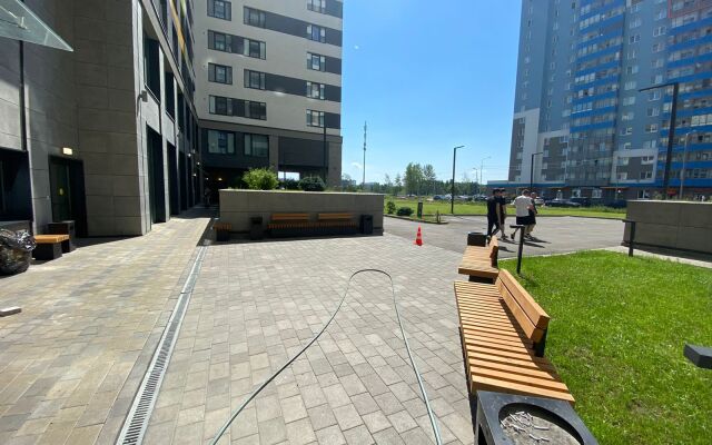 LuxApart U Metro Kupchino Apartment