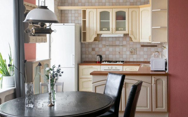 Апартаменты четырёхкомнатные в центре города