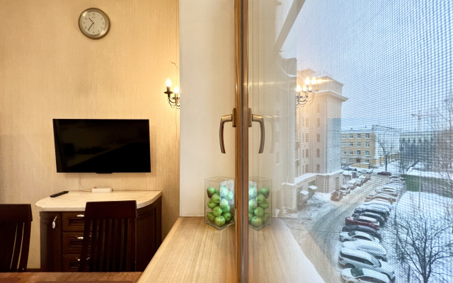U Metro Moskovskie Vorota Apartments