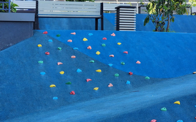 S Balkonom V Zhk Kislorod Flat