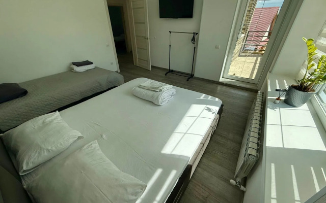 Vostochny Private House