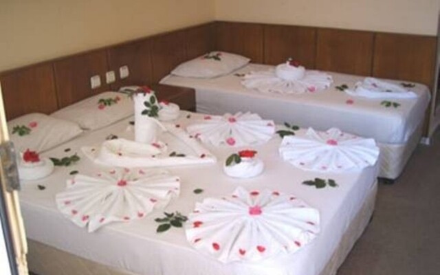 Arik Hotel