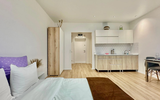 Istoman dlya Dvoikh Apartments