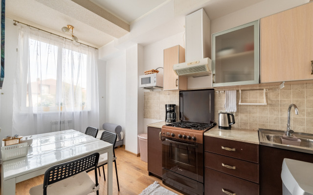 Na ulice Naberezhnoy 4 Flat