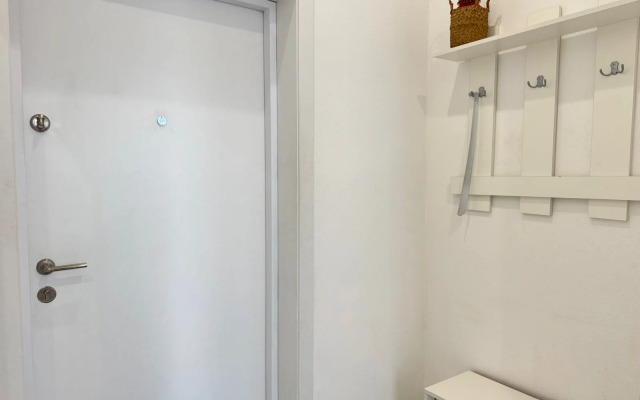 Квартира Двухкомнатная просторная и уютная ArtApart