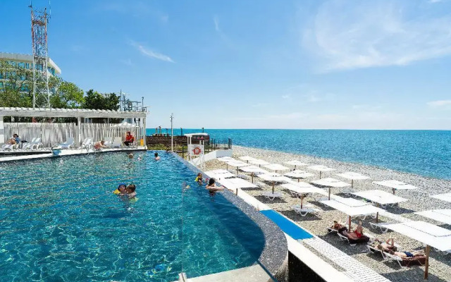 S prjamym vidom na more Apartments