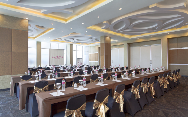 Favehotel Solo Baru Hotel