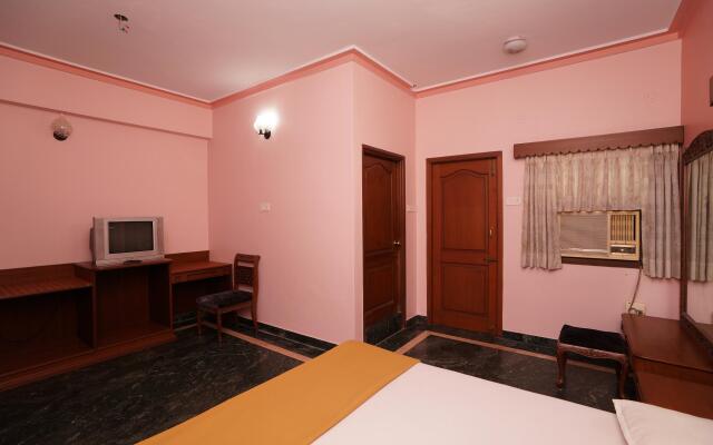 Lloyds Guest House Krishna Street T. Nagar