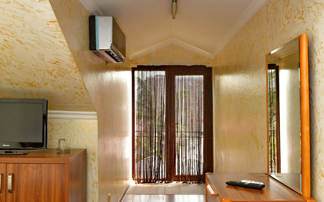 Antika Batumi Hotel