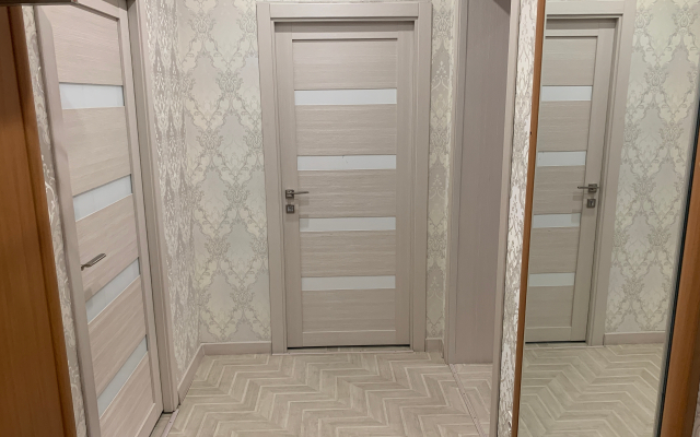 Квартира трехкомнатная с современным ремонтом в центре Тюмени