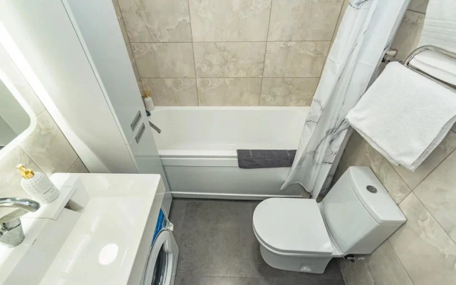 Квартира - Студия Рубин в новом доме бизнес-класса рядом с ЦГБ