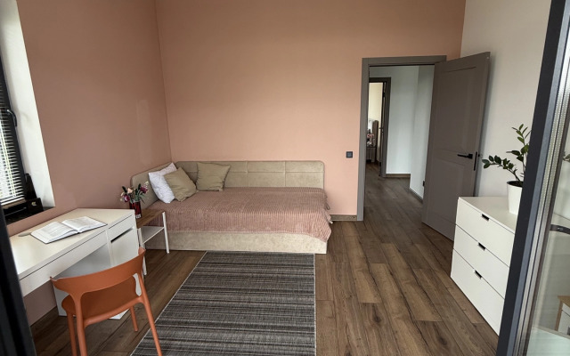 Частный Дом Семейный в Матросово