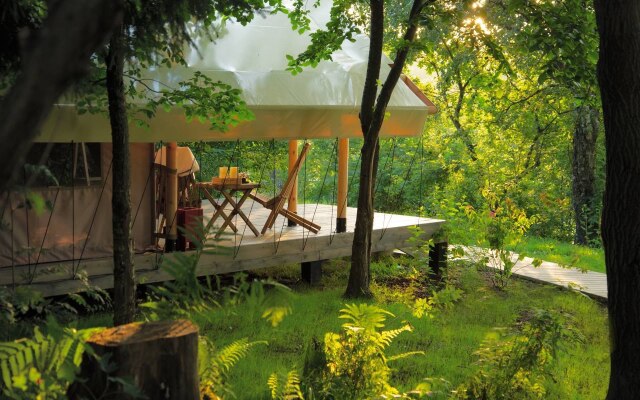 Glamping Pod Nebom Hotel