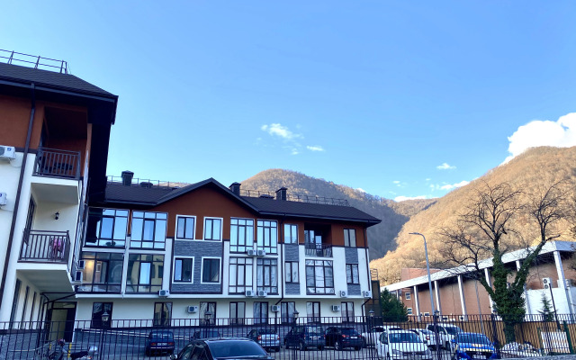 Uyutnaya Yevrodvushka Na Kurorte Krasnaya Polyana Flat