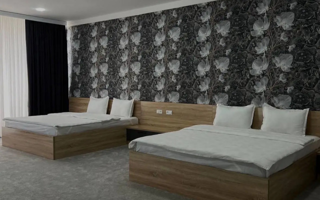 Deluxe Ferghana Hotel
