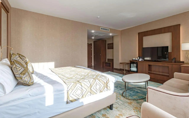 Best Western Plus Astana Hotel