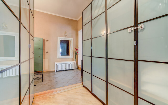 Welcome Home Fontanka 18 Apartments