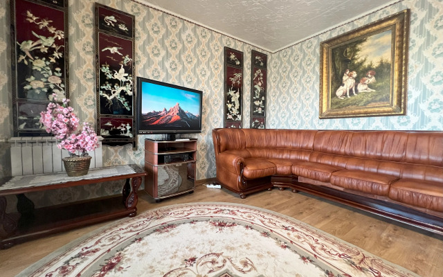 Na Ulitse Polesskaya 19 Flat