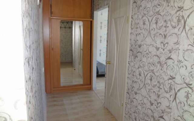 LENINA-TsUM Apartments