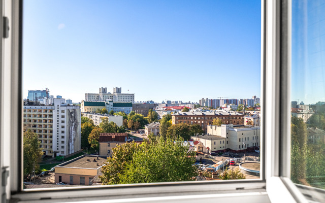 Vozle ZhD vokzala Flat