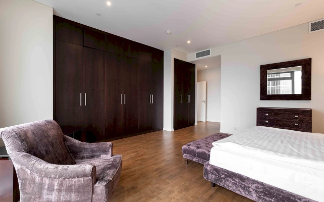 Moskva Siti Global uglovoy vid 54 etazh 3 komnaty Apartments