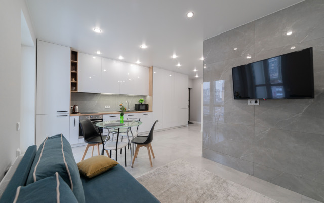 3 Komnatnye U Metro Vostok Apartments